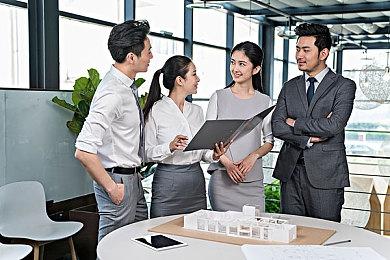 16分钟视频展示《红色沙漠》四大BOSS战